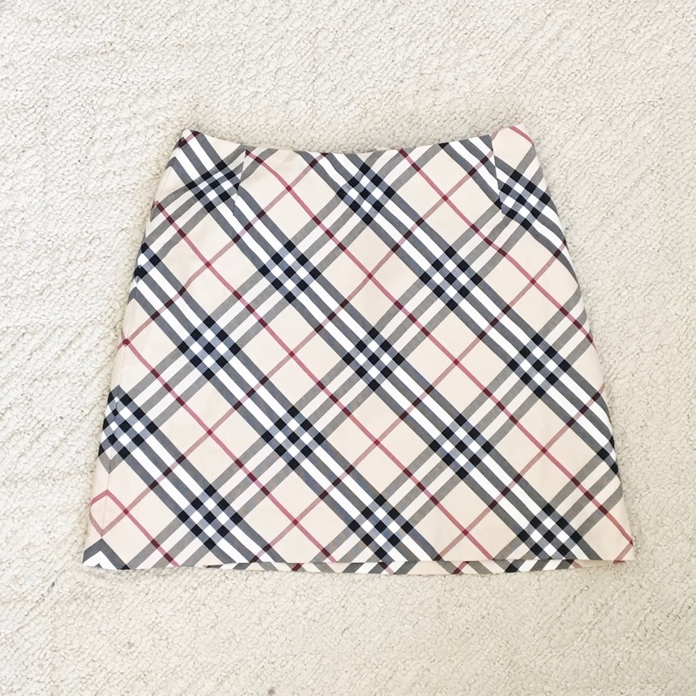 Burberry London A Line Mini Skirt sz US 4